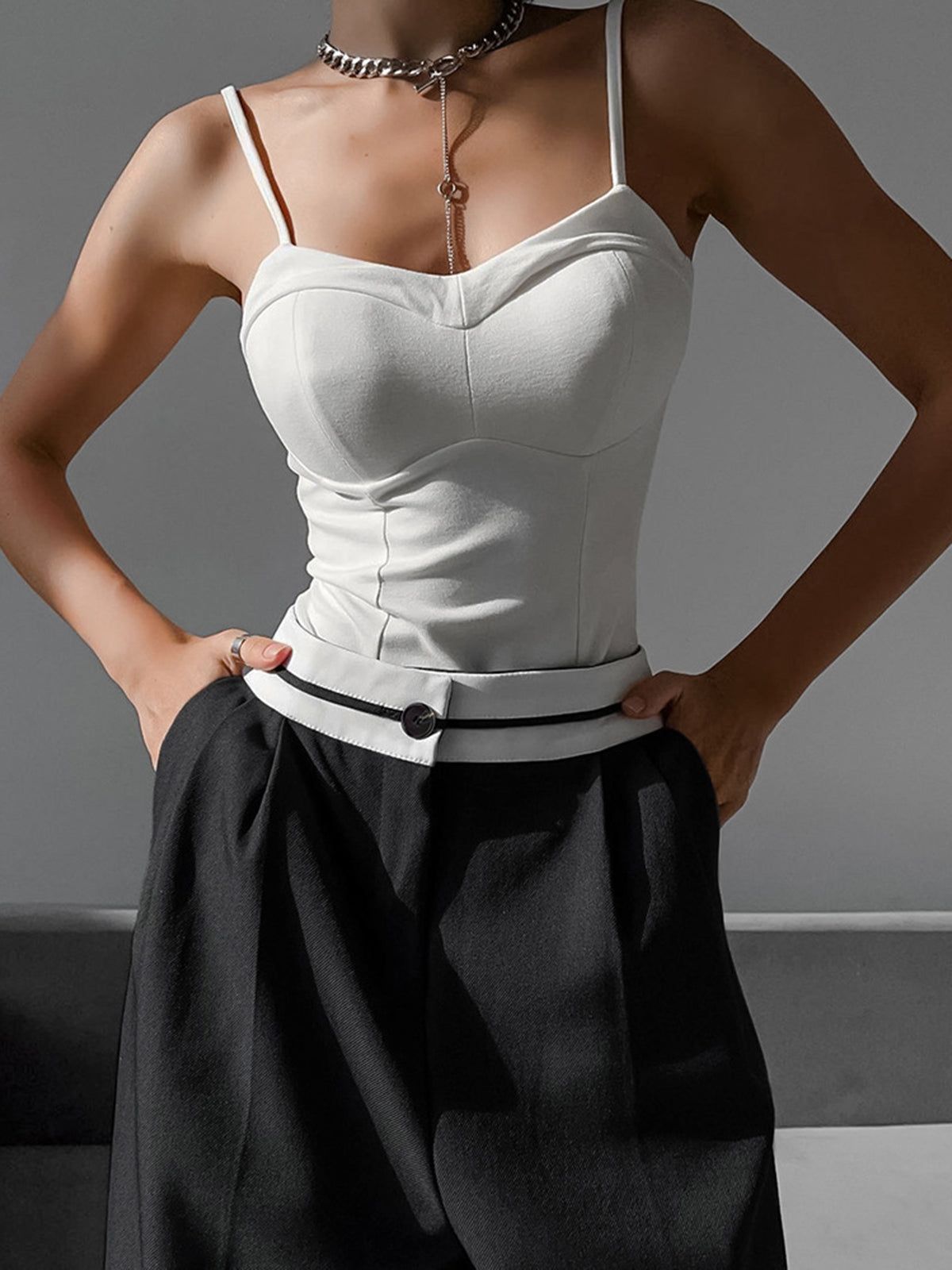 Reversible Waistband Smart Wide Leg Pants sold by COMMENSE product image thumbnail 4