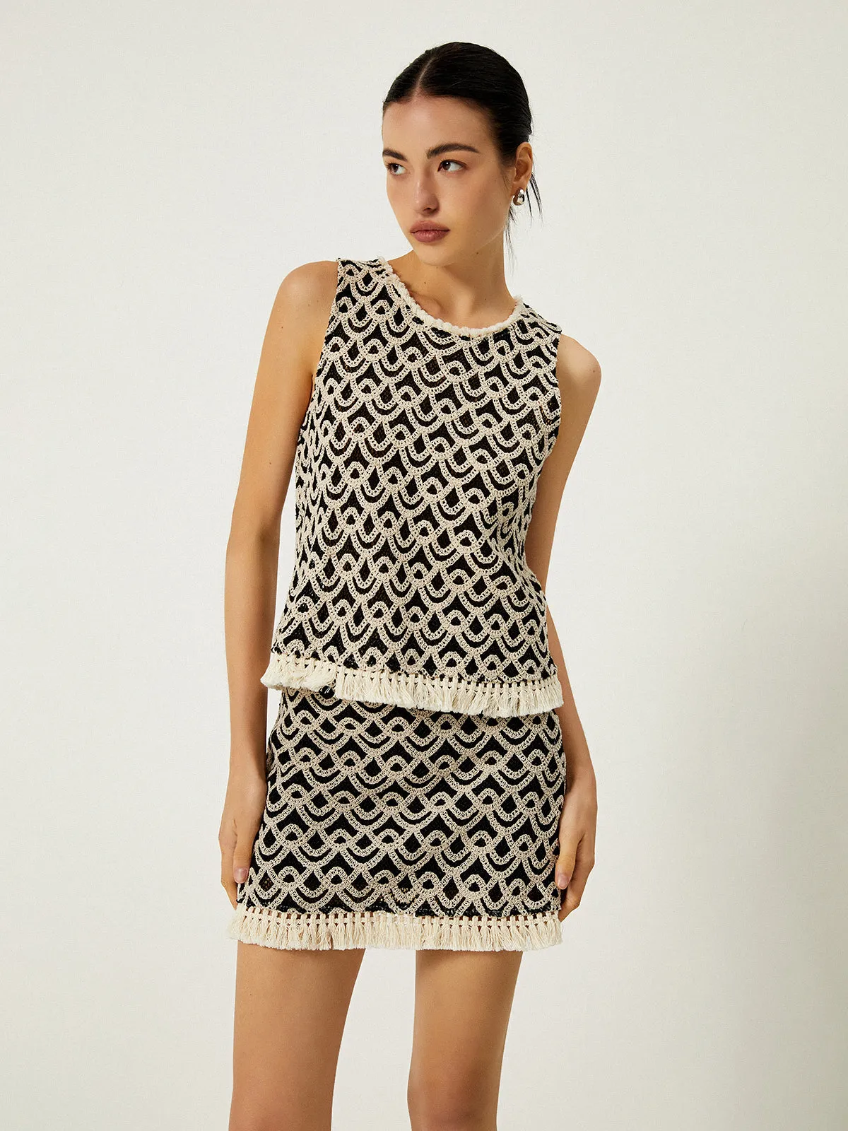 Crochet Wave Pattern Tassel Decor Tank Top sold by COMMENSE product image thumbnail 4