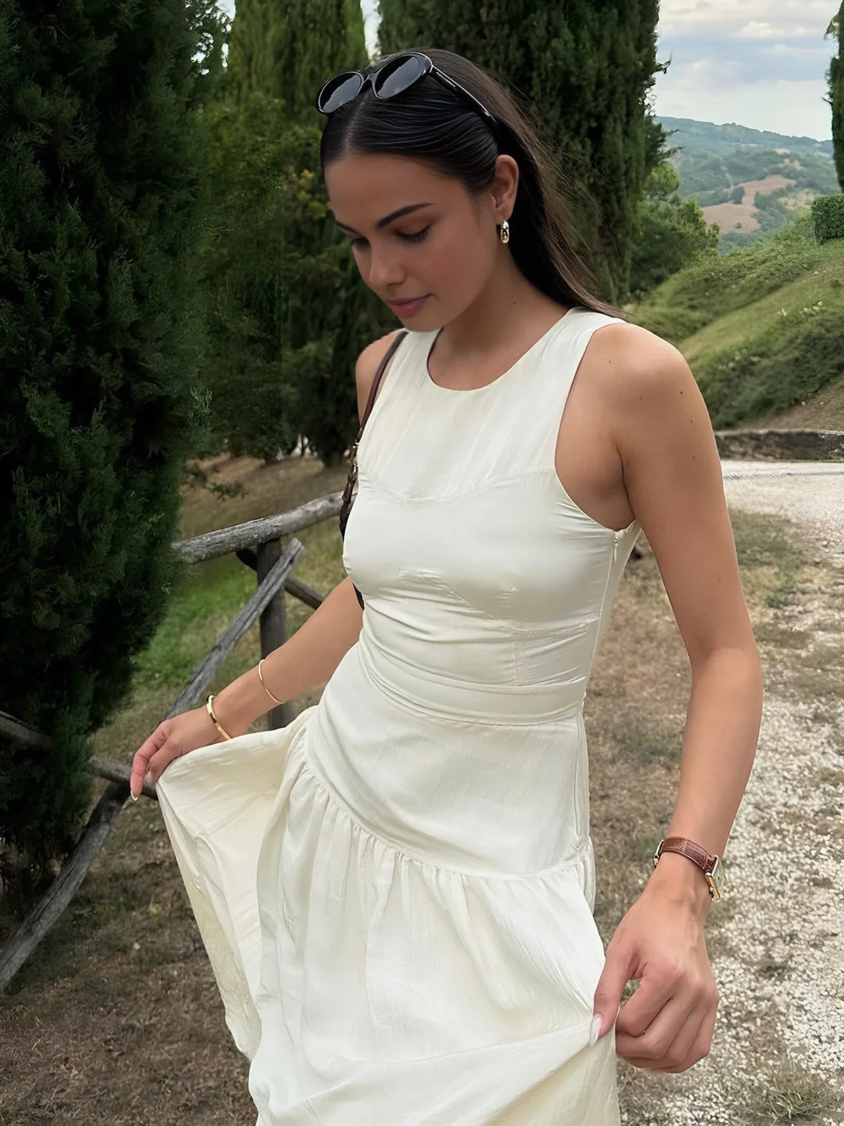 Minimalism Tank Midi Dress sold by COMMENSE product image thumbnail 2