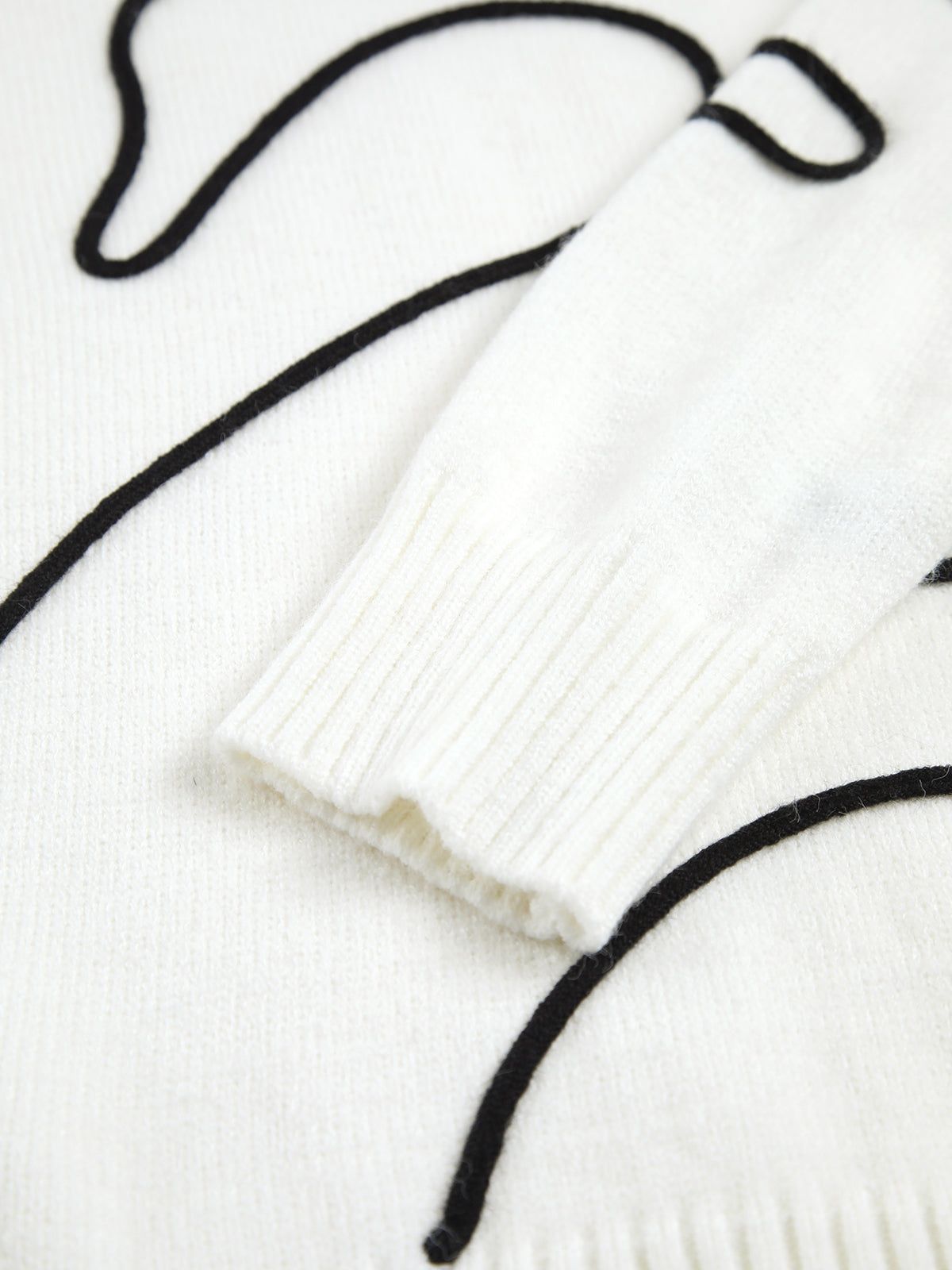 Goose Pattern Crew Neck Knit Sweater sold by COMMENSE product image thumbnail 3