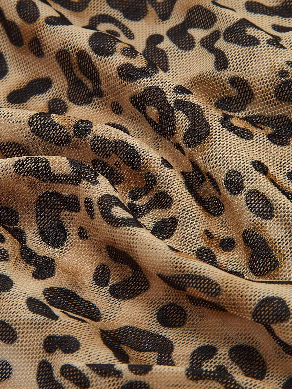 Leopard Printed Lettuce Trim Cami Top sold by COMMENSE product image thumbnail 4