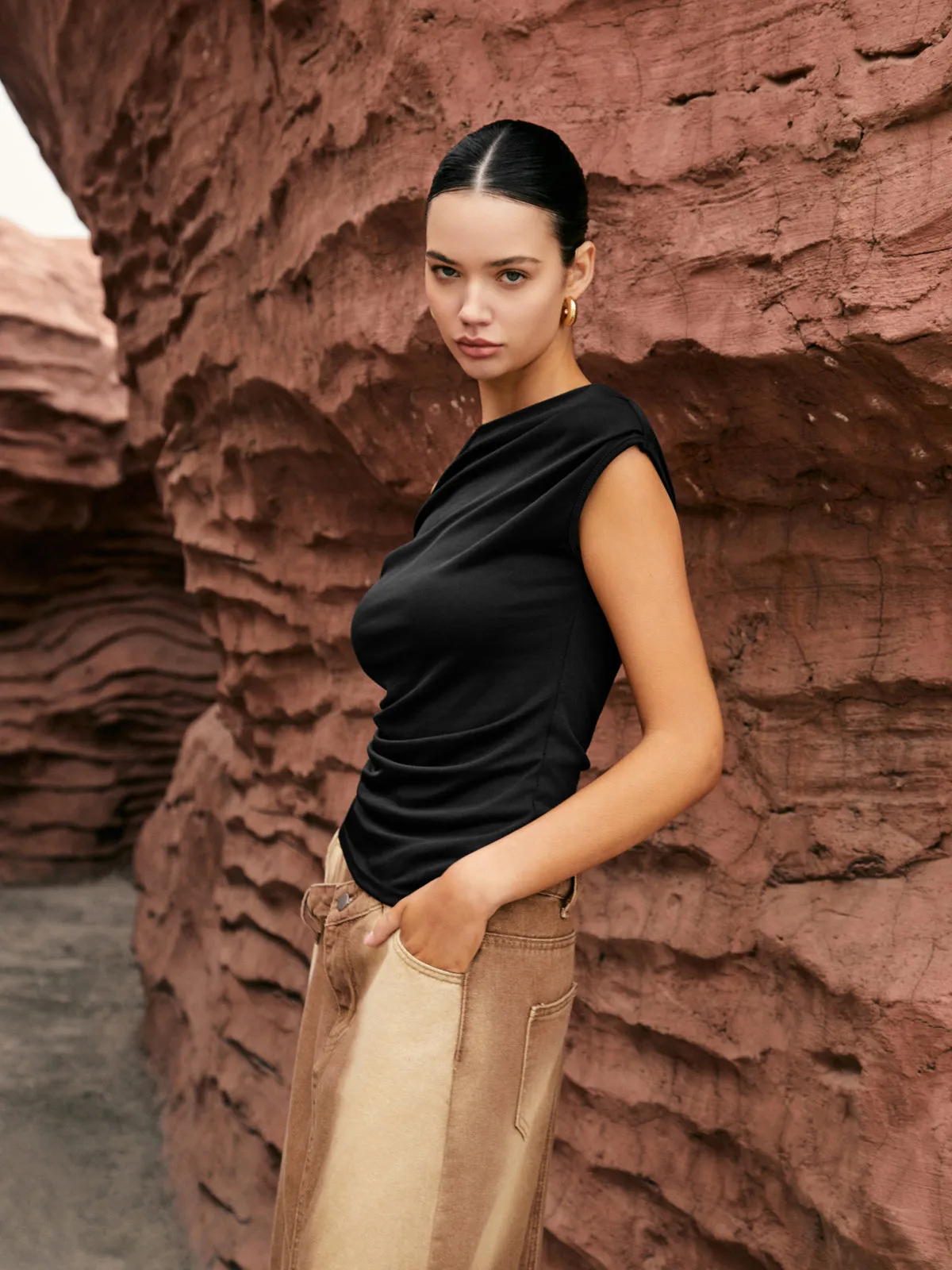 Asymmetric Knotted One-Shoulder Top sold by COMMENSE product image thumbnail 4