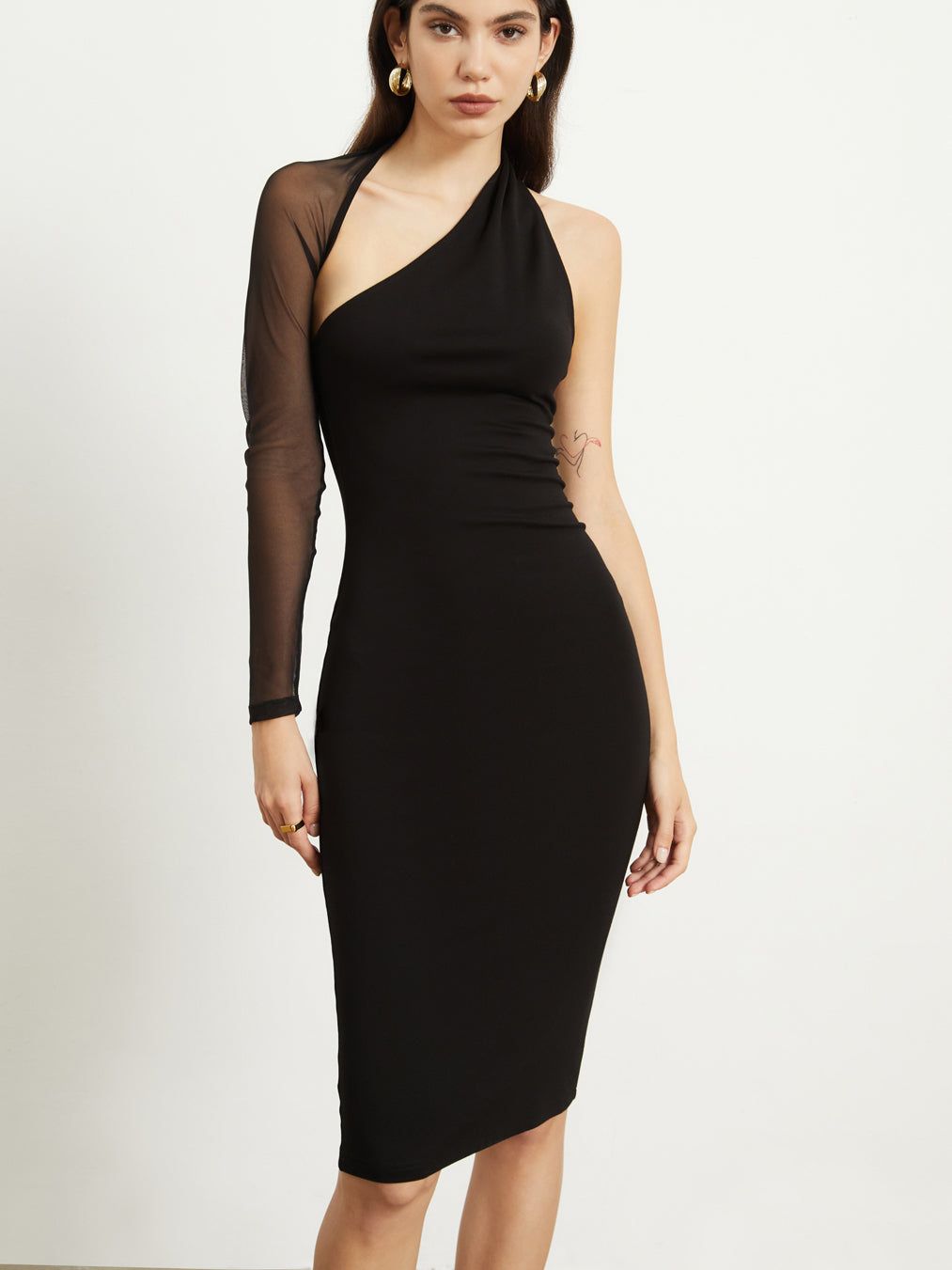 One Mesh Shoulder Open Back Midi Dress sold by COMMENSE