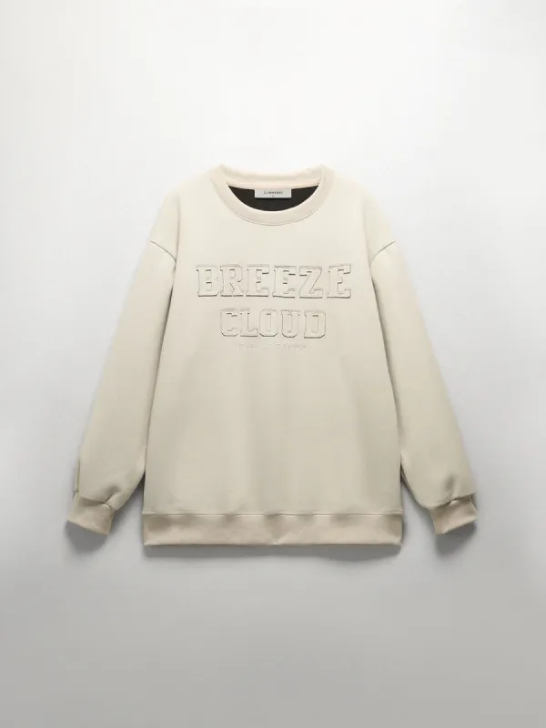 Breeze Cloud Sweatshirt made by COMMENSE