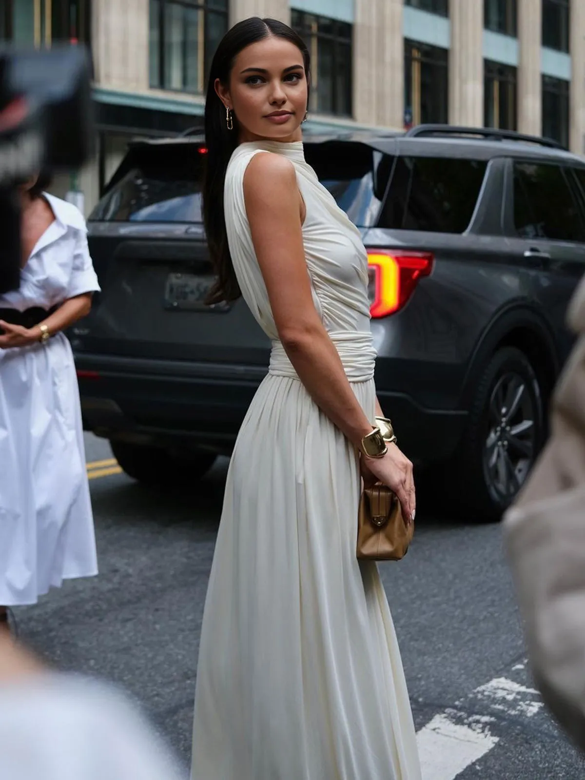 Asymmetry Pleat Sleeveless Long Dress sold by COMMENSE product image thumbnail 5