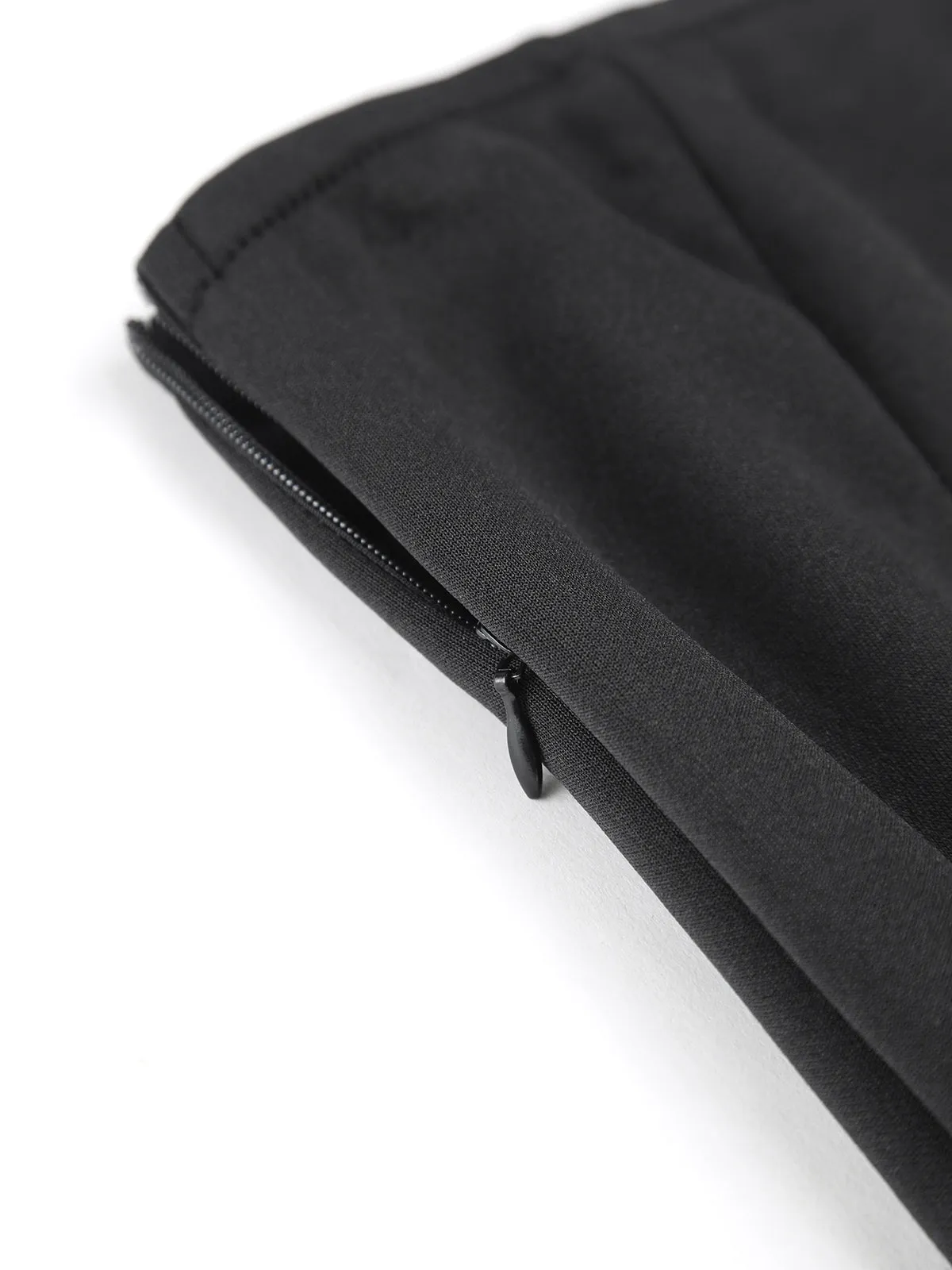 Two Tone Pleated Hem Tune Long Dress sold by COMMENSE product image thumbnail 3