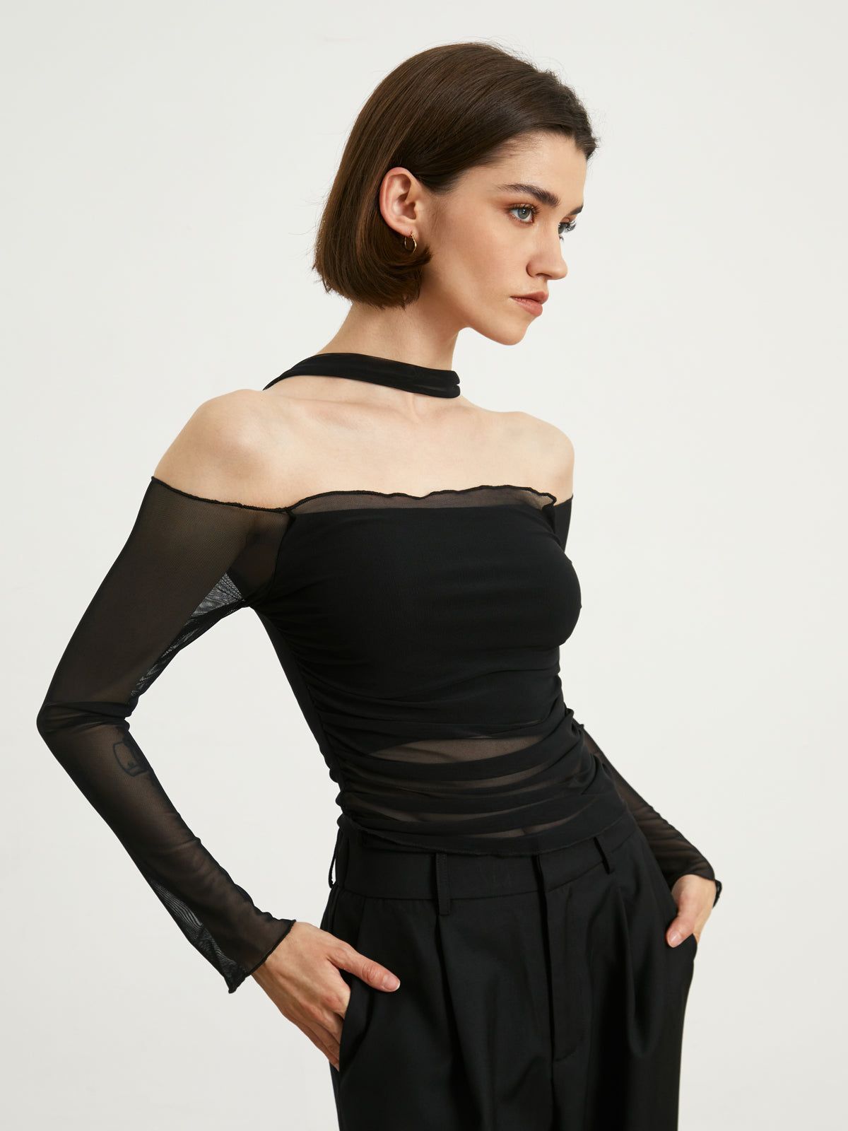 Off-Shoulder Halter Mesh Crop Shirt sold by COMMENSE product image thumbnail 5