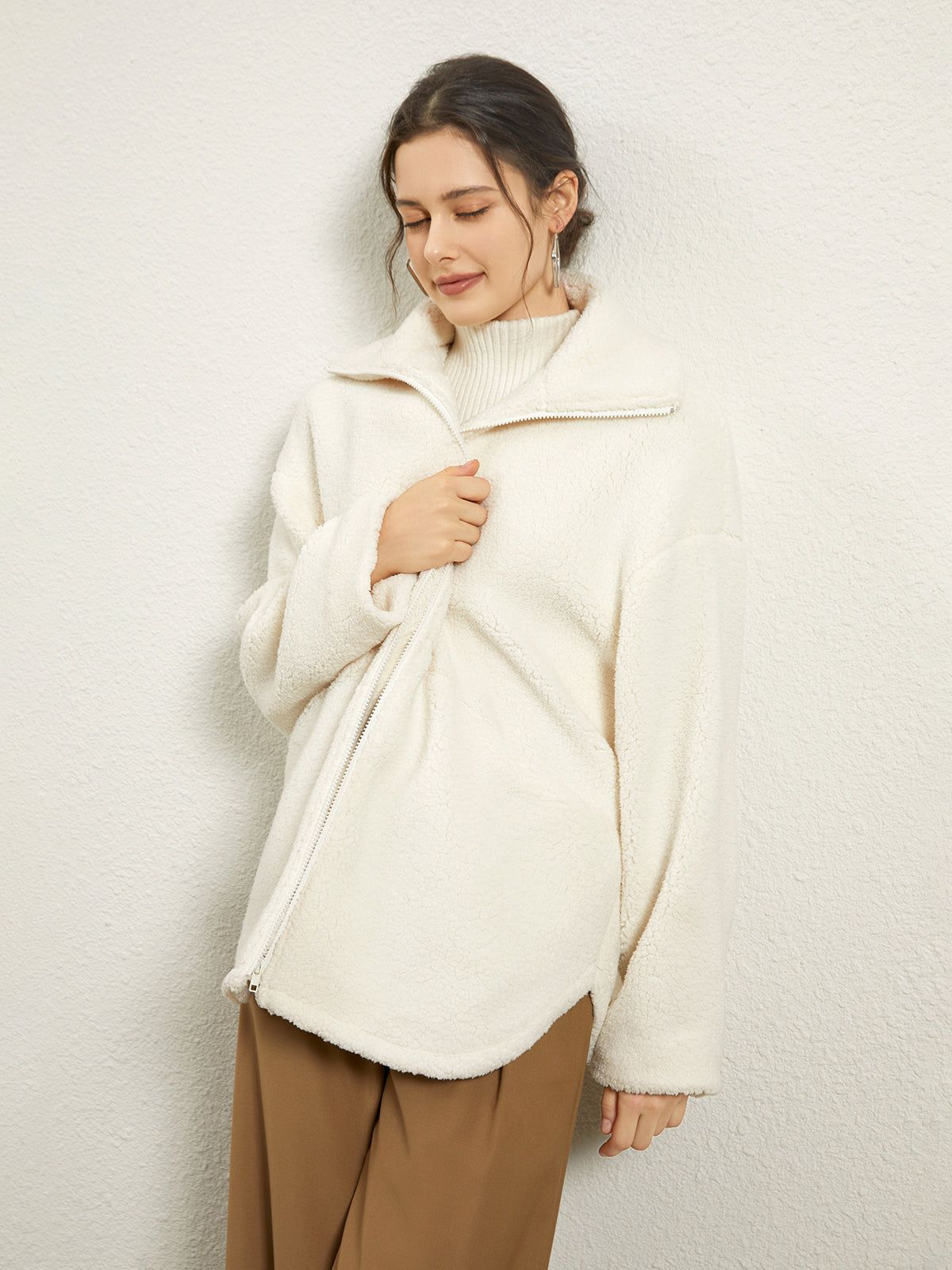 Teddy Cub Zip Fleece Jacket sold by COMMENSE product image thumbnail 4