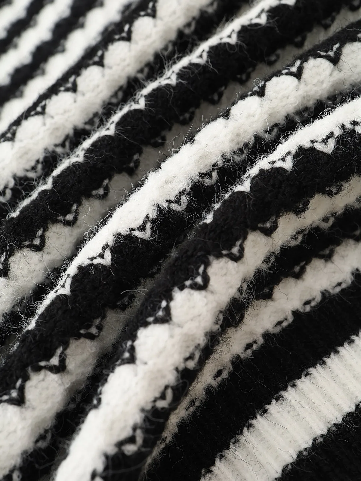 Stripe Wrap Sweater Vest sold by COMMENSE product image thumbnail 3