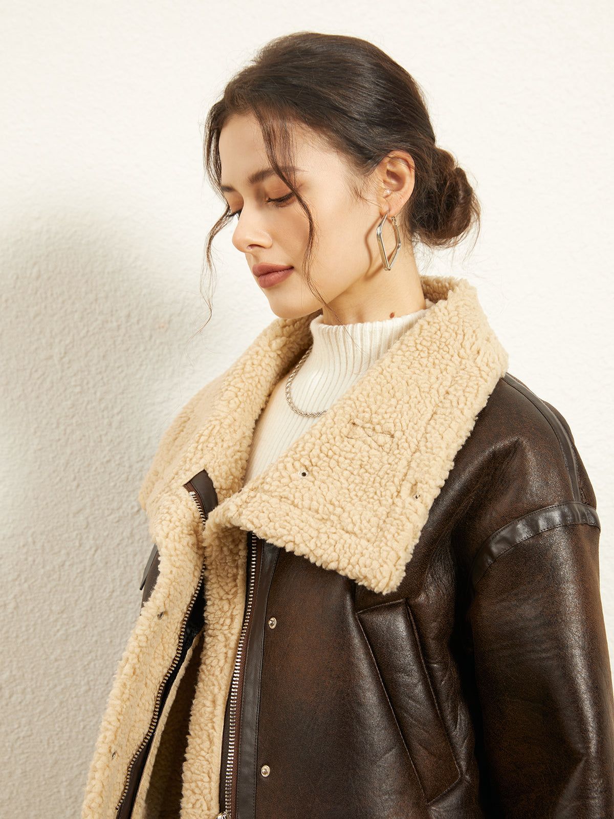 Leisurely Shearling Leather Flight Jacket sold by COMMENSE product image thumbnail 4
