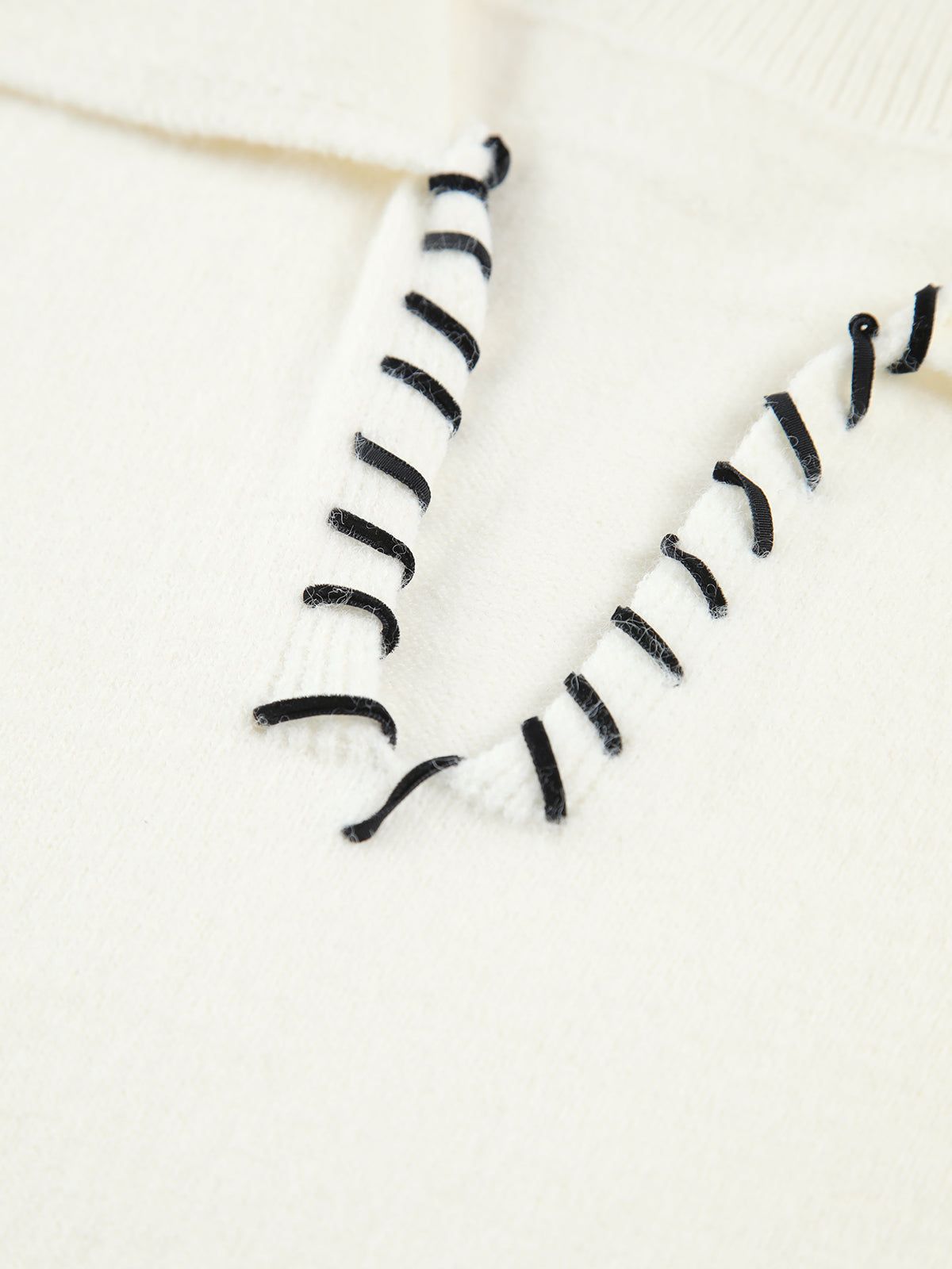 Contrast Stitches Trim Sweater Vest sold by COMMENSE product image thumbnail 3