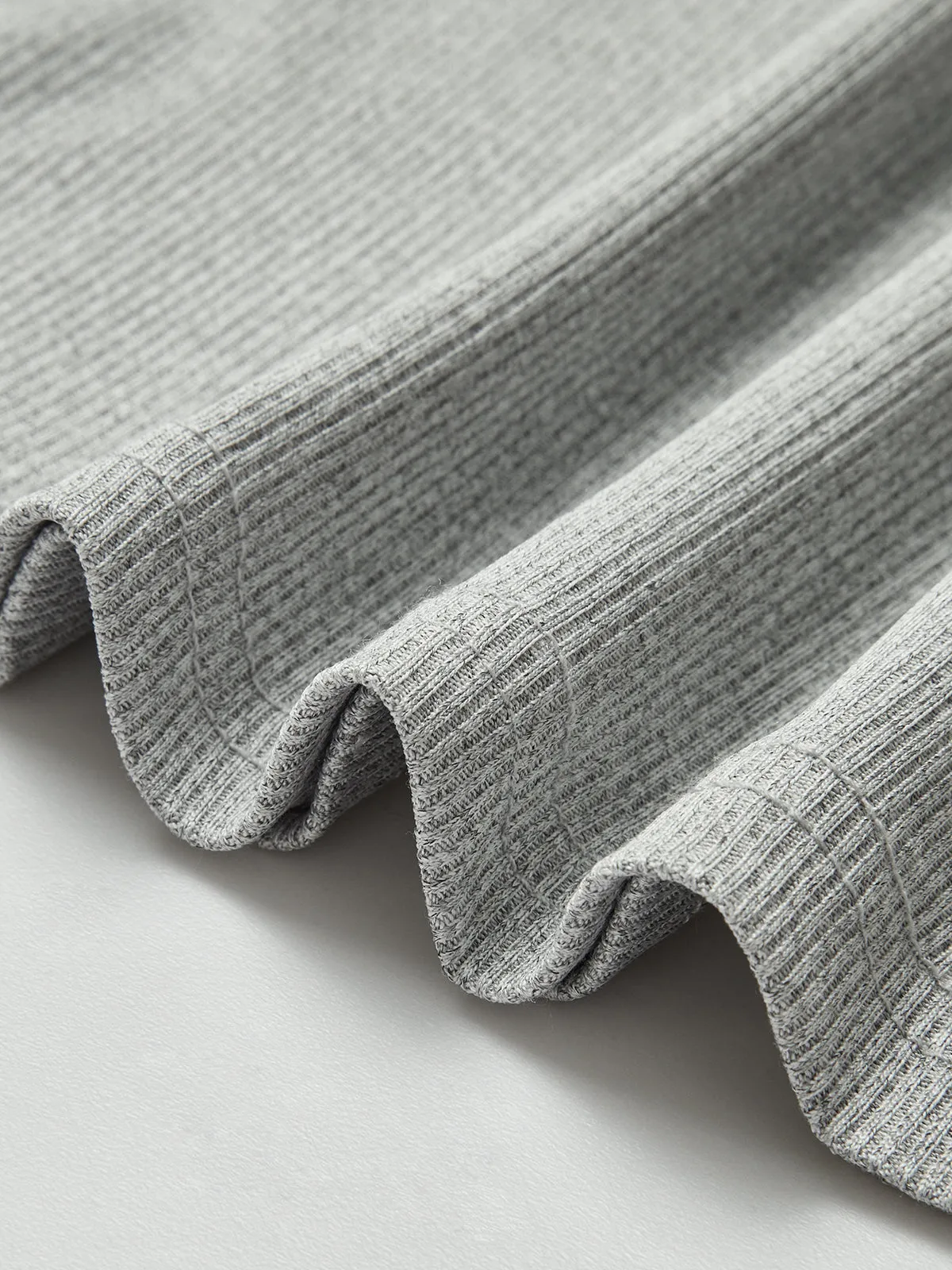 Long Sleeve Slim Fit Crop Top sold by COMMENSE product image thumbnail 4