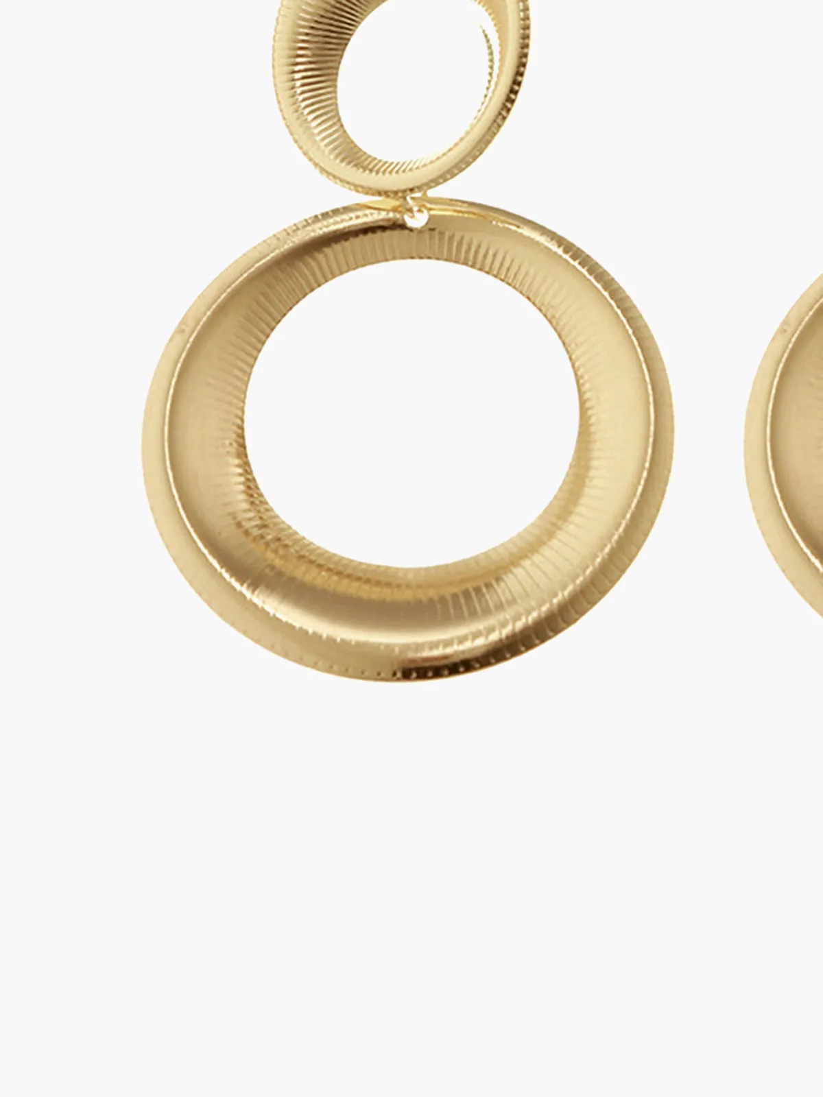 Vintage Round Bold Pendant Earrings sold by COMMENSE product image thumbnail 3