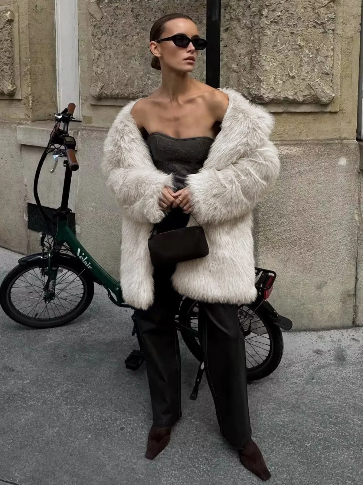 Oversized Fuzzy Women Faux Fur Coat sold by COMMENSE product image thumbnail 3