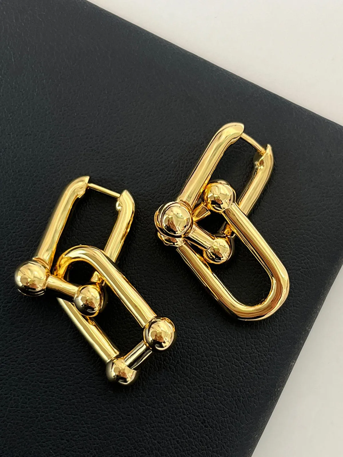 Golden Double U-Shaped Link Earrings sold by COMMENSE product image thumbnail 2