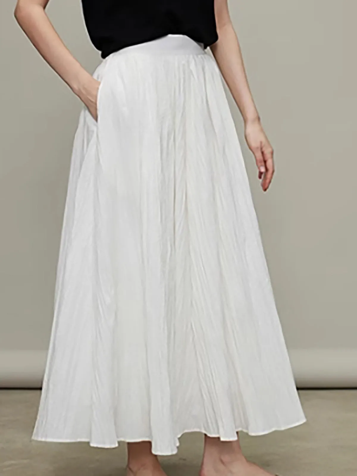 Pockets Pleated Maxo Skirt sold by COMMENSE product image thumbnail 2