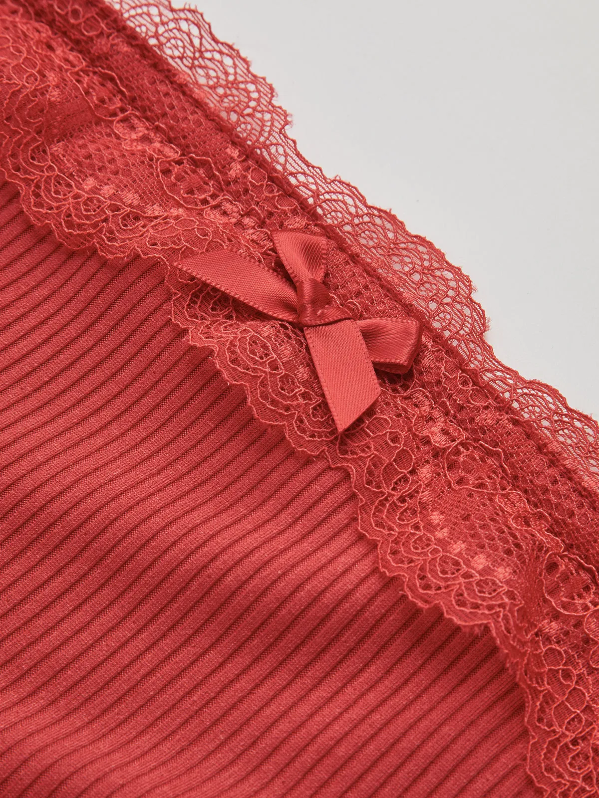 Lace Trim Bow Strapless Tank Top sold by COMMENSE product image thumbnail 3