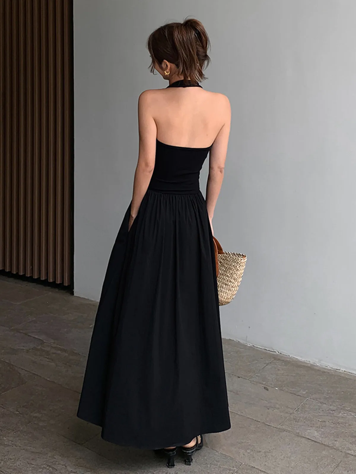 Minimalist Halter Backless Long Dress sold by COMMENSE product image thumbnail 4