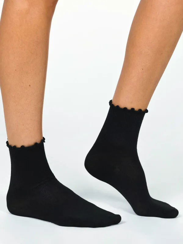 Frilled Hem Socks sold by COMMENSE