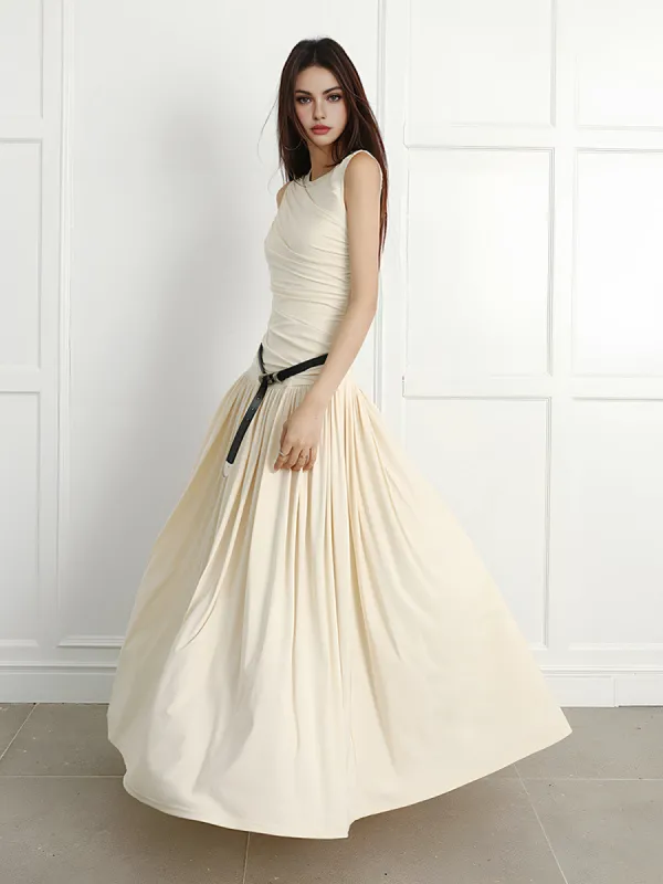 Sleeveless Crew Neck Pleated Long Dress Without Belt sold by COMMENSE