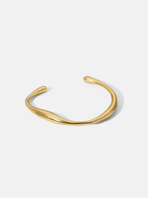 Mobius Bracelet sold by COMMENSE