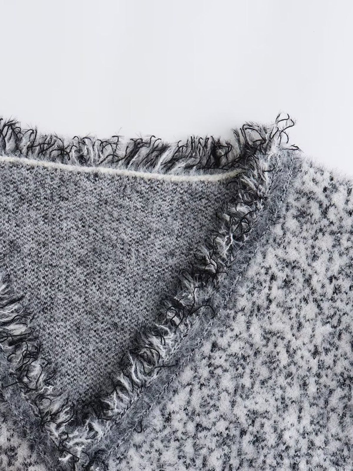 Old Money Aesthetics Raw Hem Tweed Cardigan sold by COMMENSE product image thumbnail 4