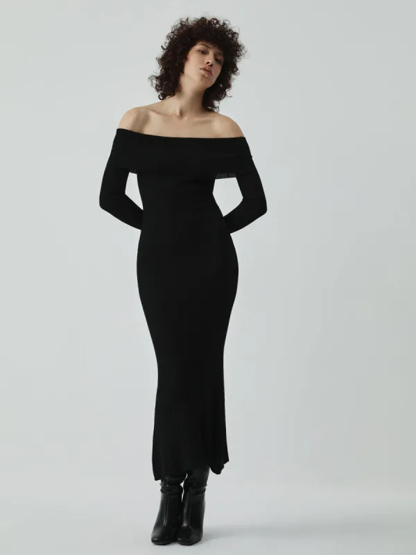 Nostalgia Off Shoulder Long Sleeve Long Sweater Dress made by COMMENSE