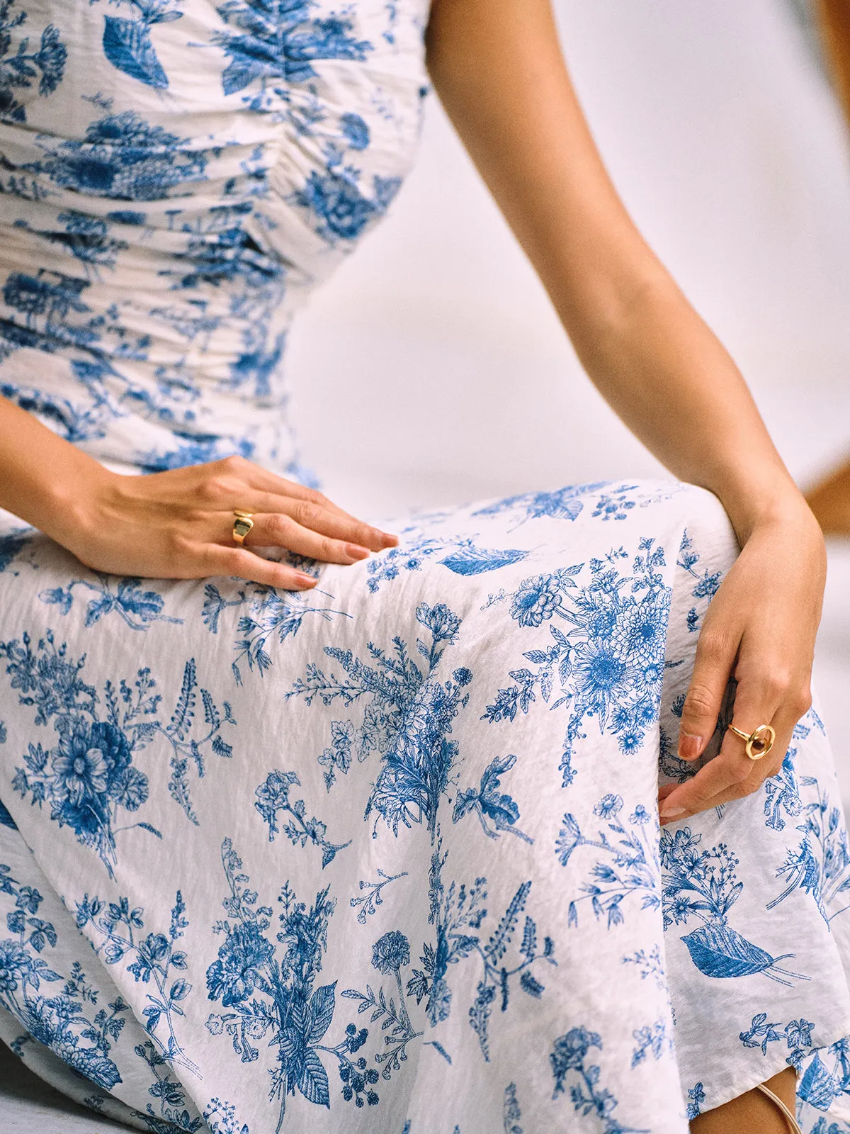 Floral Print Pleated Cami Long Dress sold by COMMENSE product image thumbnail 3