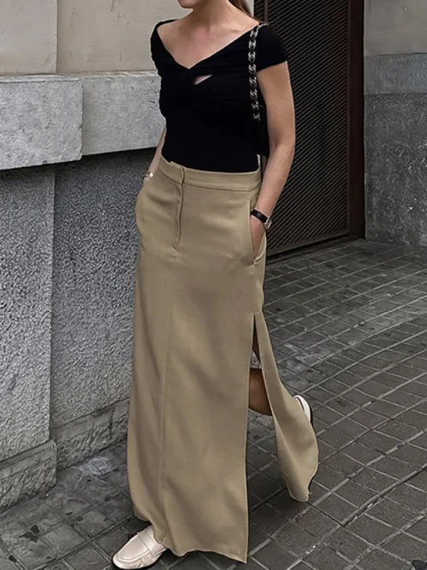 No Clarity Pockets Maxi Skirt sold by COMMENSE