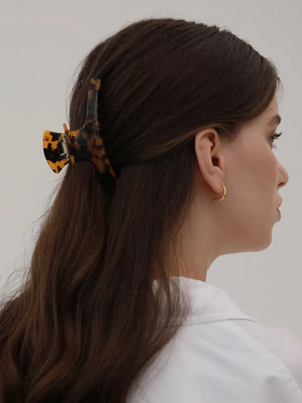 Long Hair Claw sold by COMMENSE