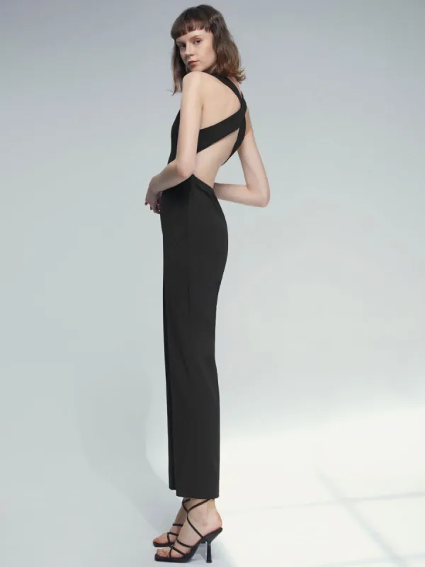 Plunging Sleeveless Classic Leg Jumpsuit sold by COMMENSE