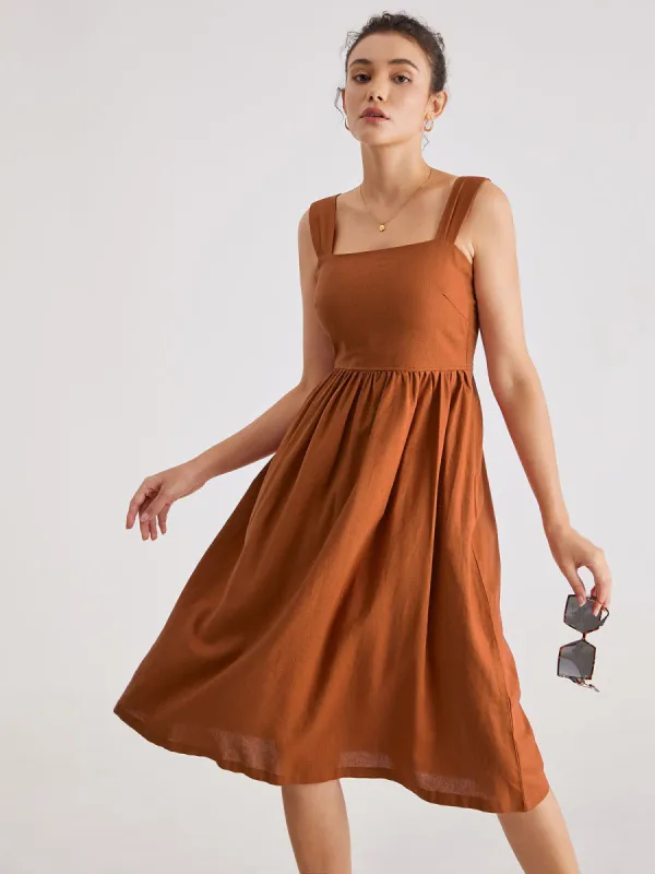 Square Neck A Line Pleat Strap Dress sold by COMMENSE