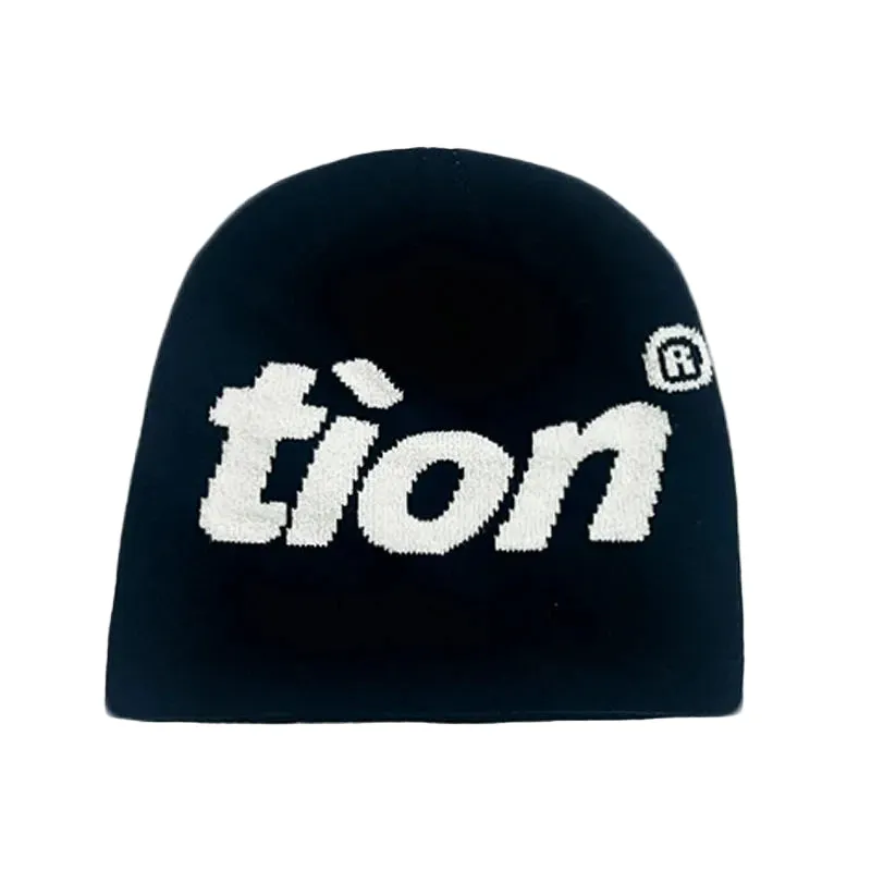Tìon Winter Skully Beanie made by Ghelter