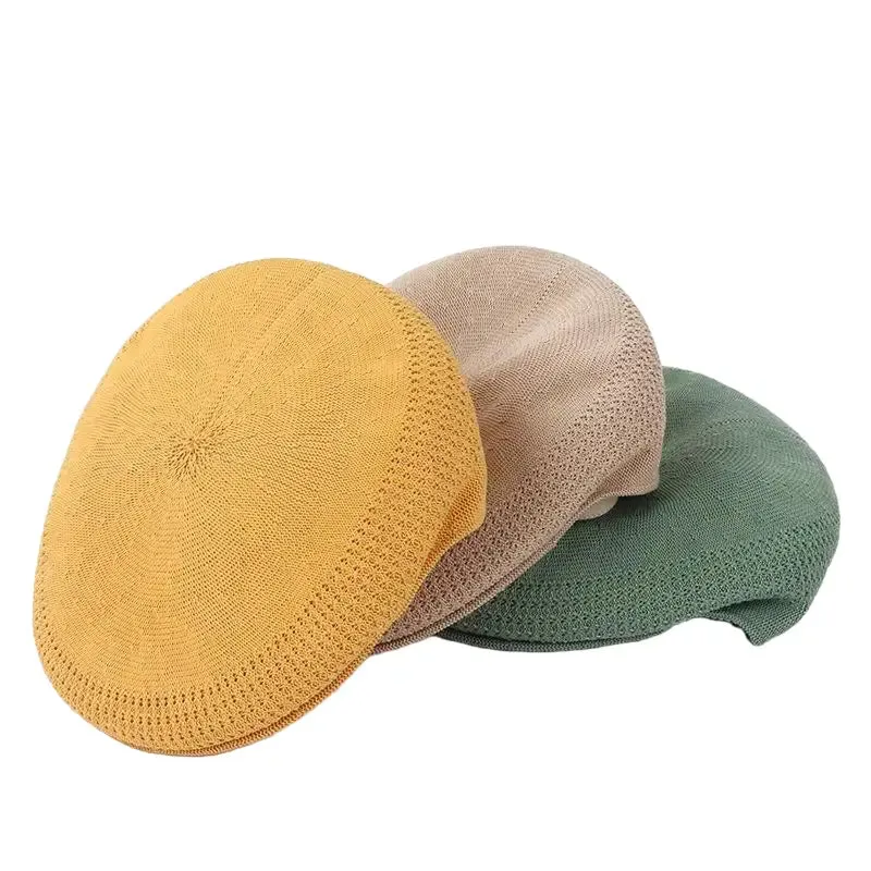 Agnant Retro Knitted Beret made by Ghelter