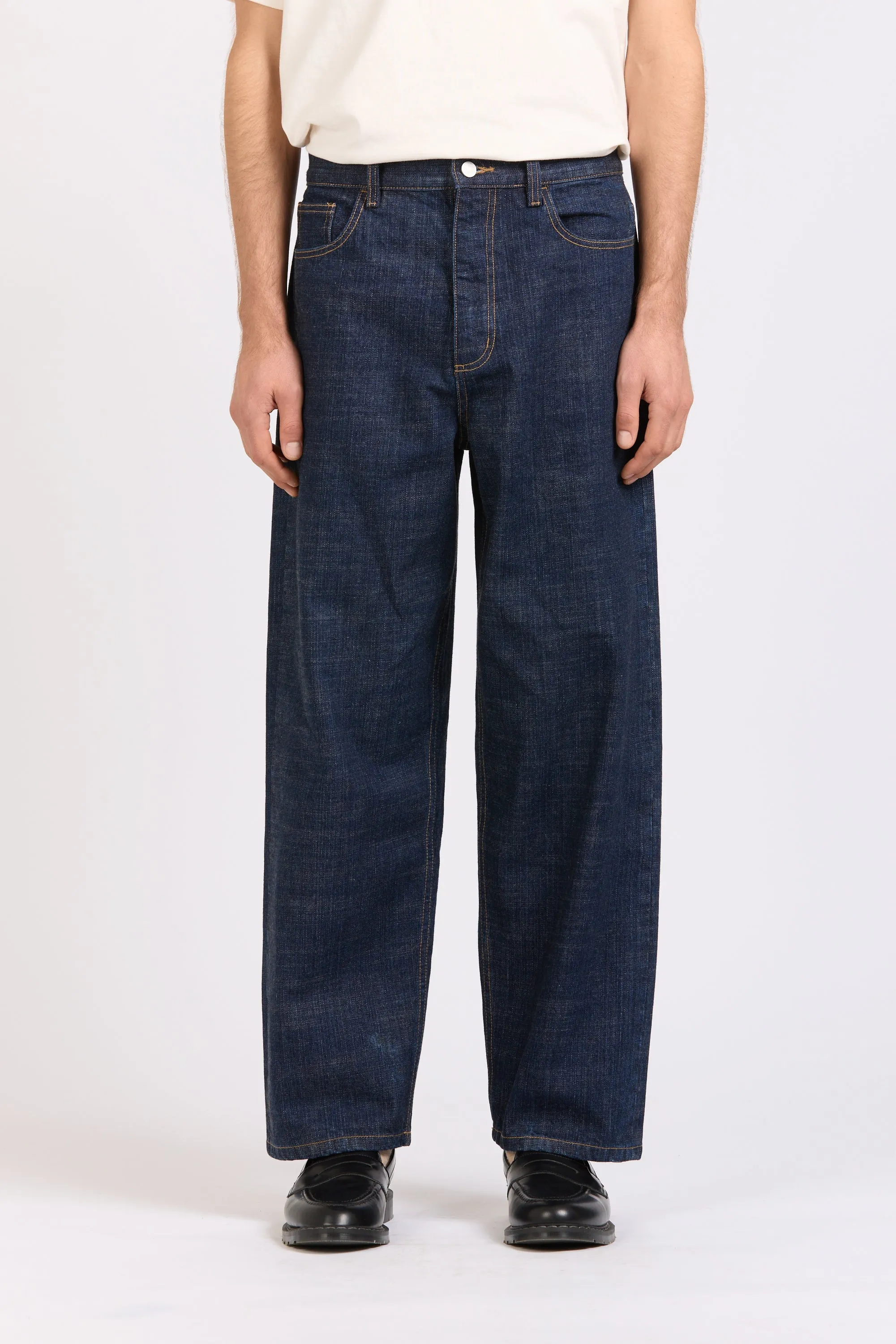 Men's Wide Leg Selvedge Jean, Indigo sold by Handsom product image thumbnail 3