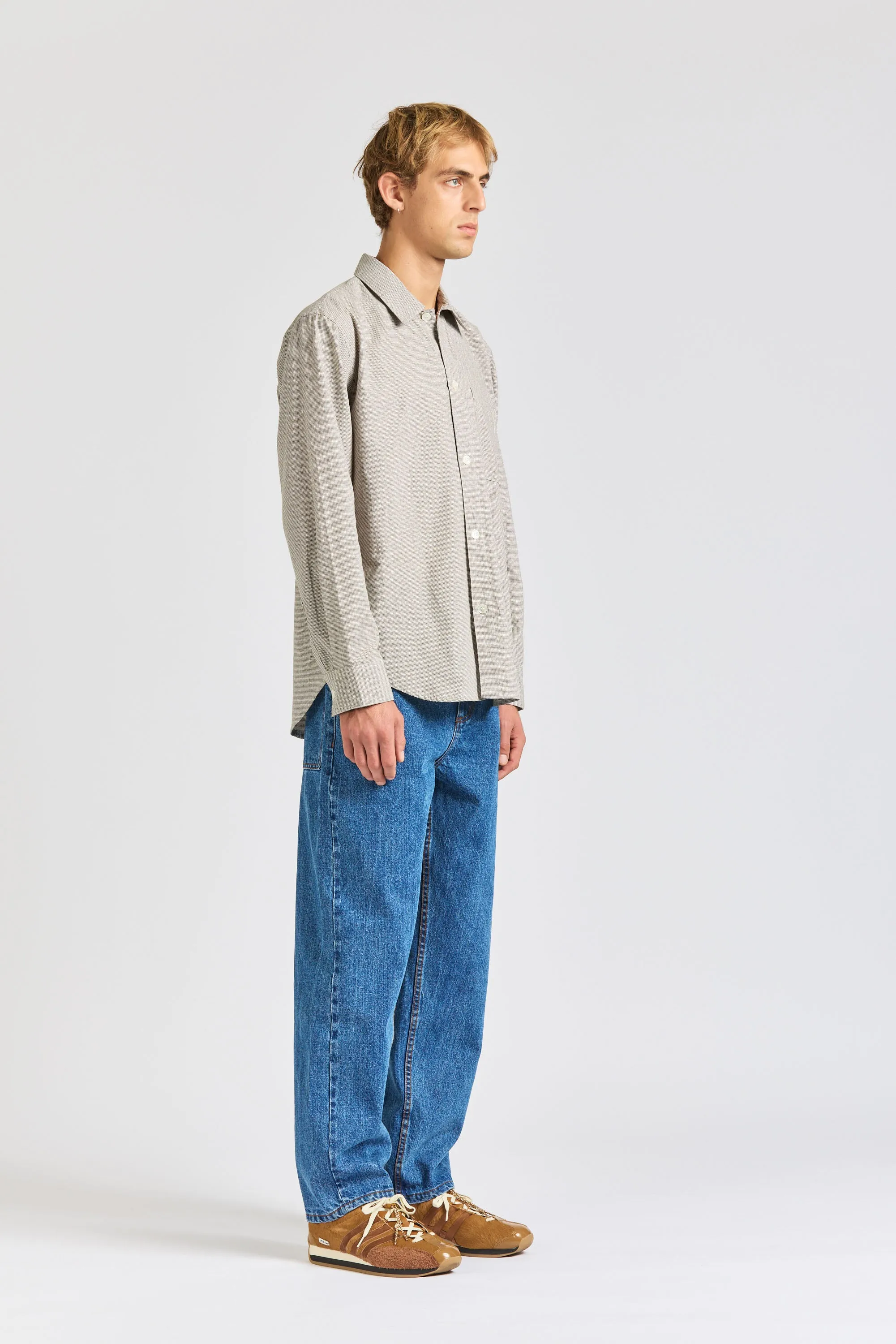 Curve Shirt, Puppytooth Linen sold by Handsom product image thumbnail 3