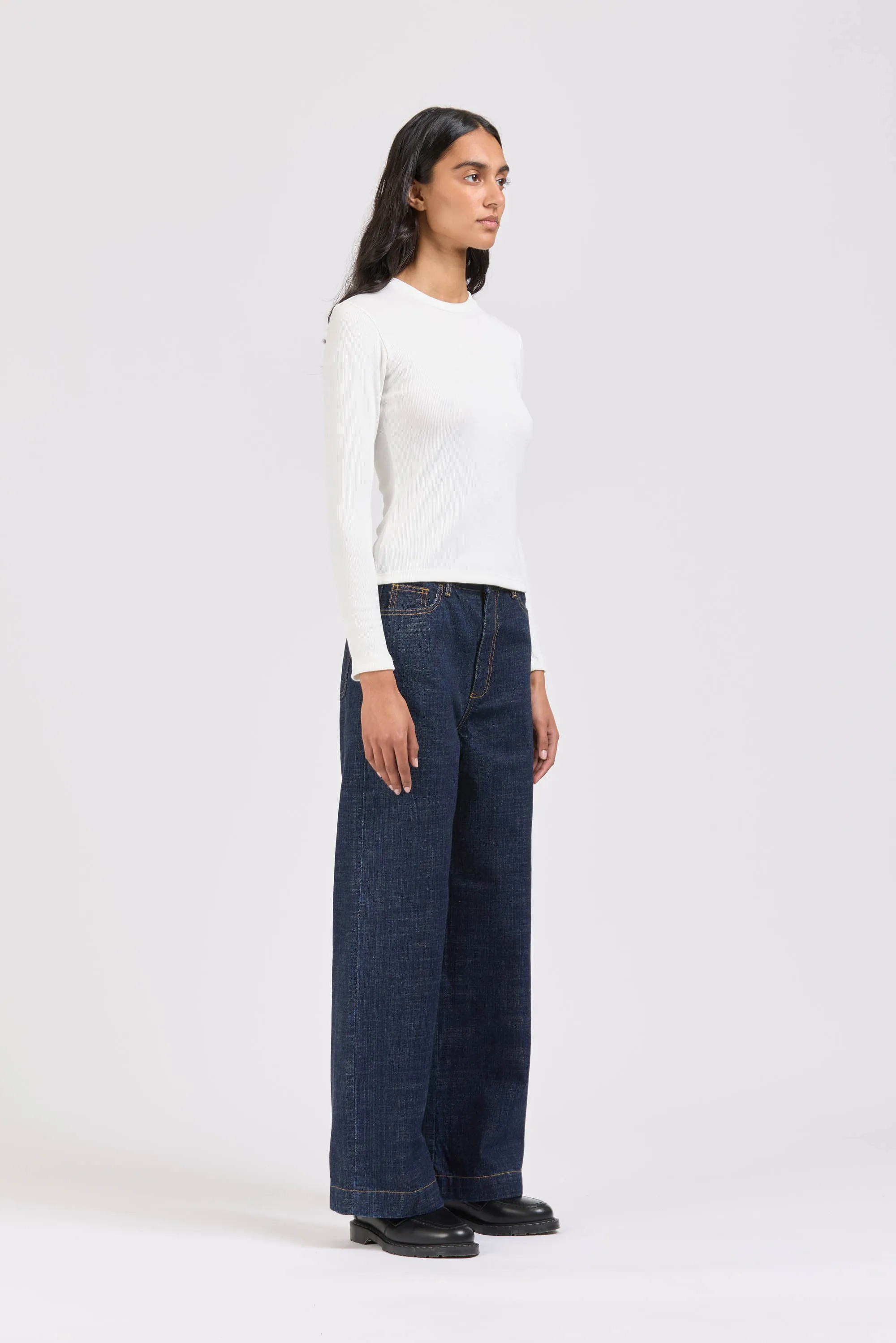 Base Long Sleeve, White sold by Handsom product image thumbnail 3