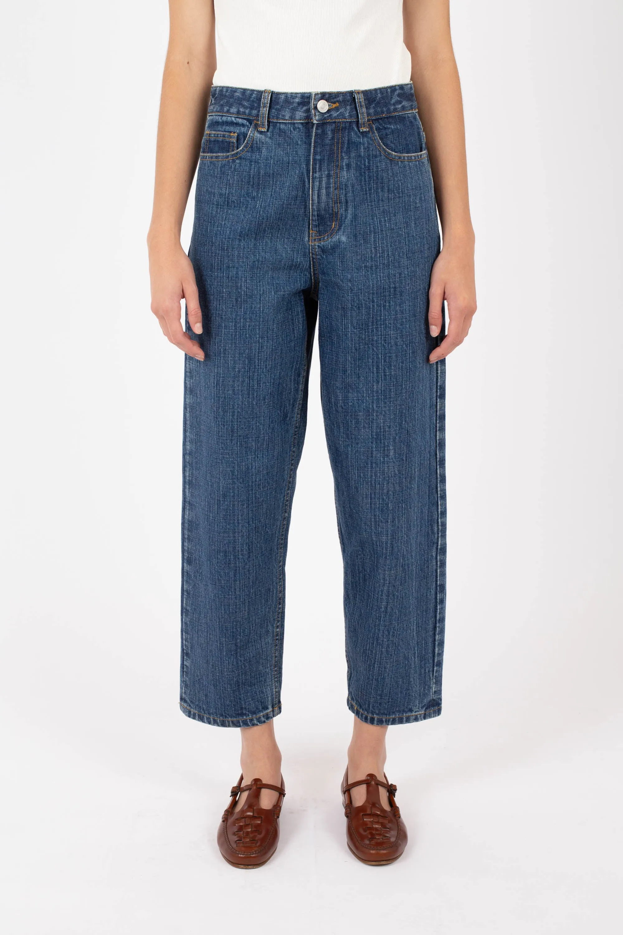 Tapered Crop Jean, Stone wash sold by Handsom product image thumbnail 2