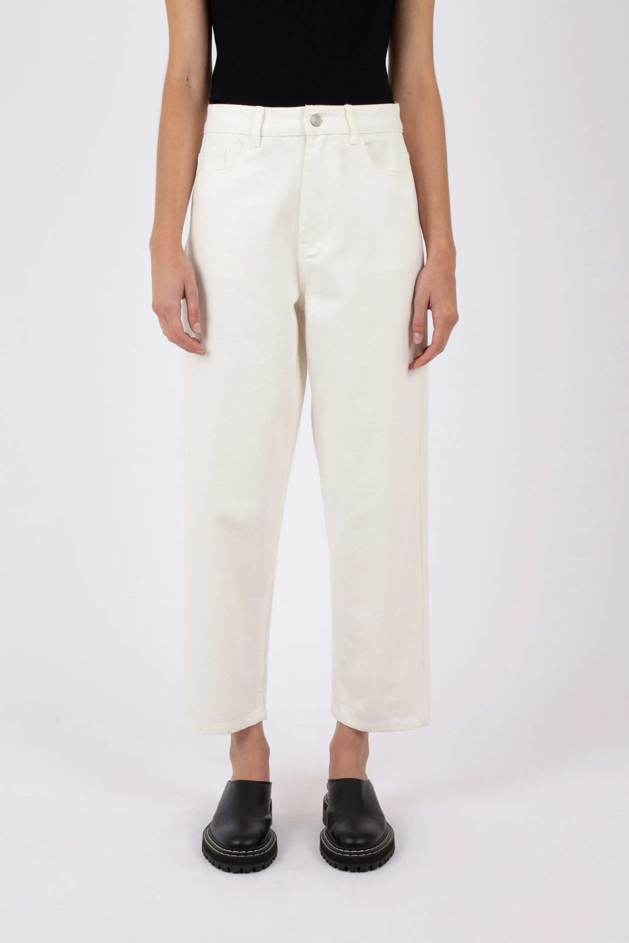 Tapered Crop Jean, Off White sold by Handsom product image thumbnail 2