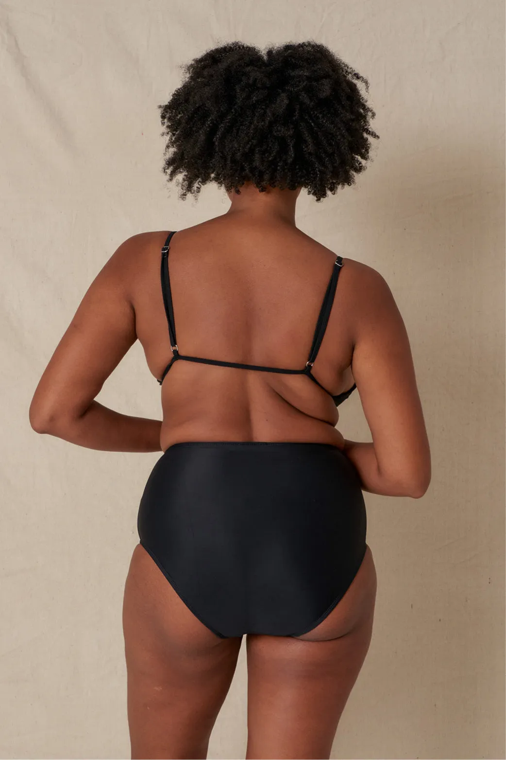 Voyage Tri Top, Black sold by Handsom product image thumbnail 2