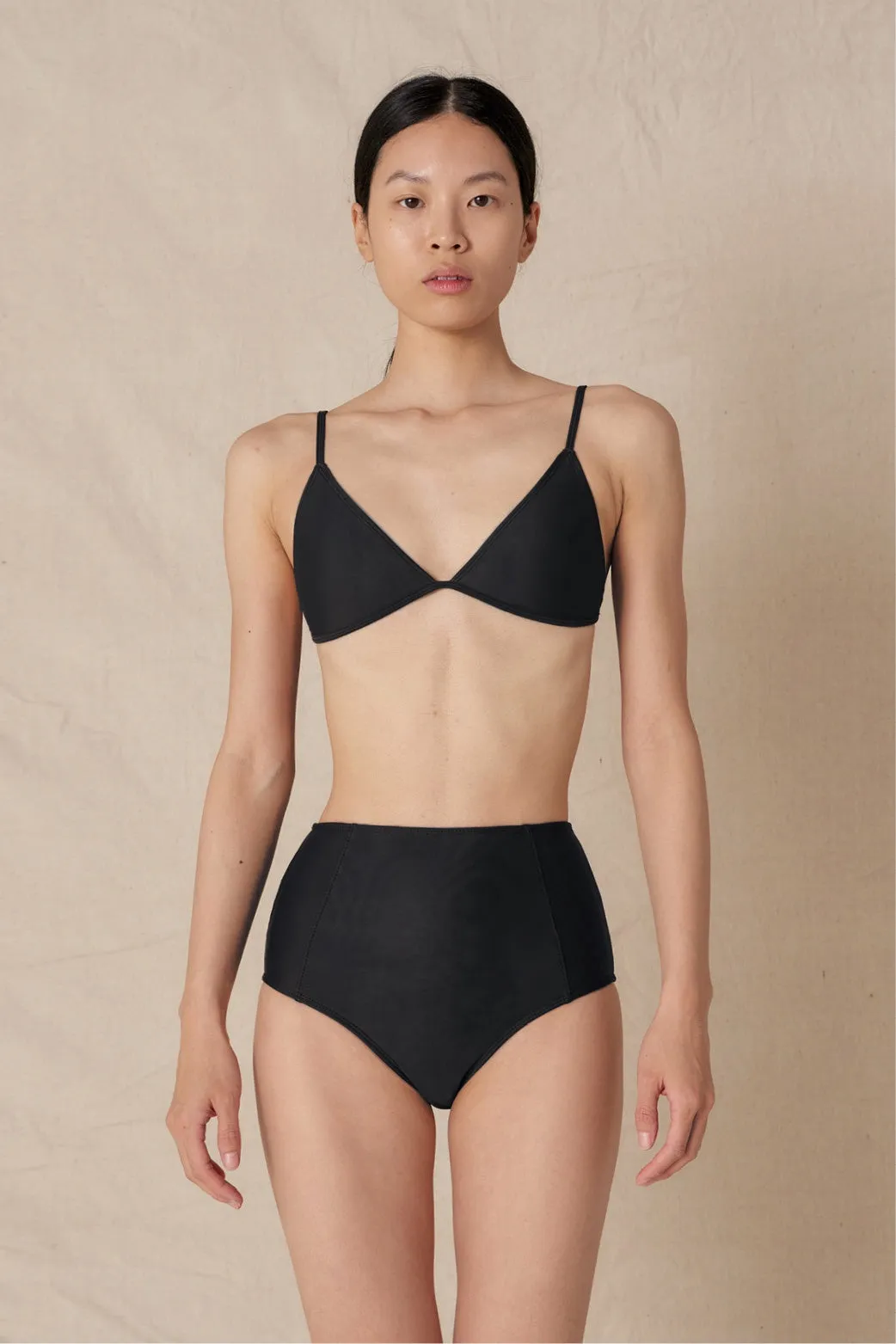 Voyage Tri Top, Black sold by Handsom product image thumbnail 3
