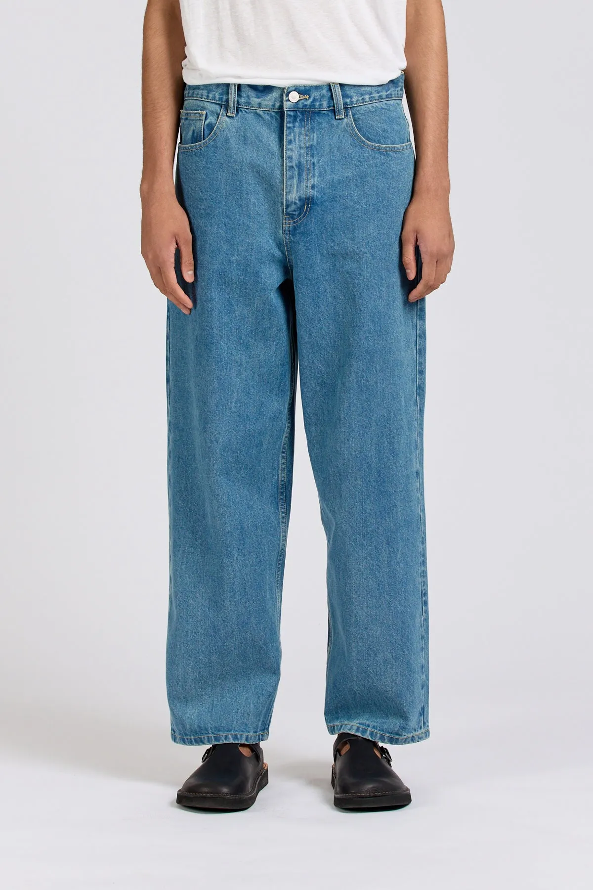 Men's Wide Leg Selvedge Jean, Stone Wash sold by Handsom product image thumbnail 2