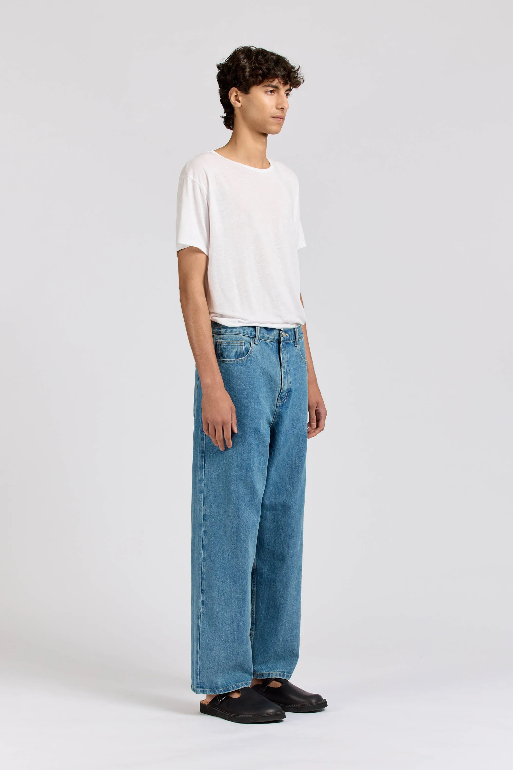 Men's Wide Leg Selvedge Jean, Stone Wash sold by Handsom product image thumbnail 4