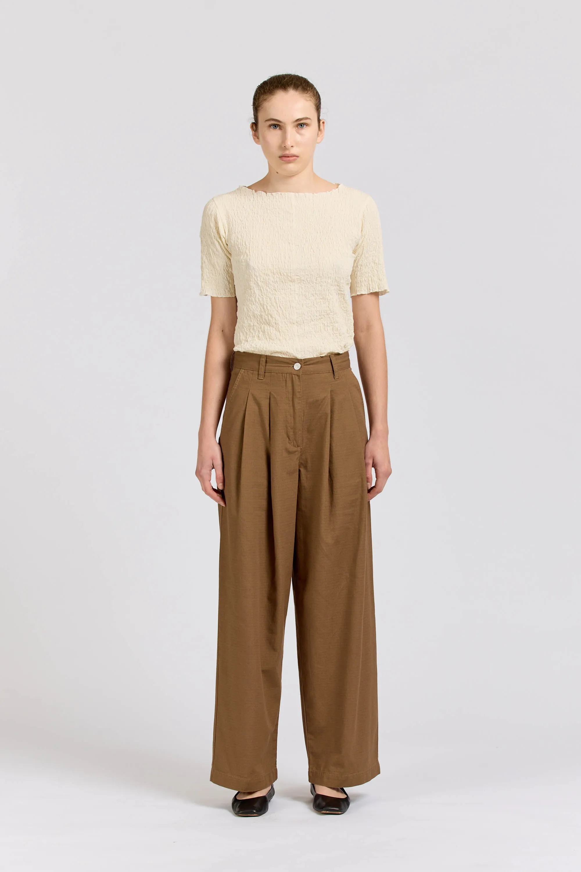 Pleat Pant, Ripstop, Walnut sold by Handsom