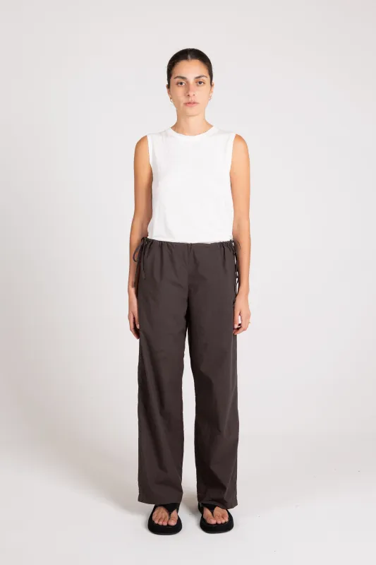 Loop Pant, Poplin, Espresso made by Handsom