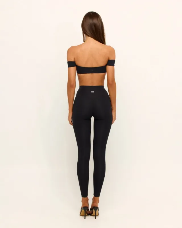Form Invisible Scrunch Leggings | Black made by Crop Shop Boutique