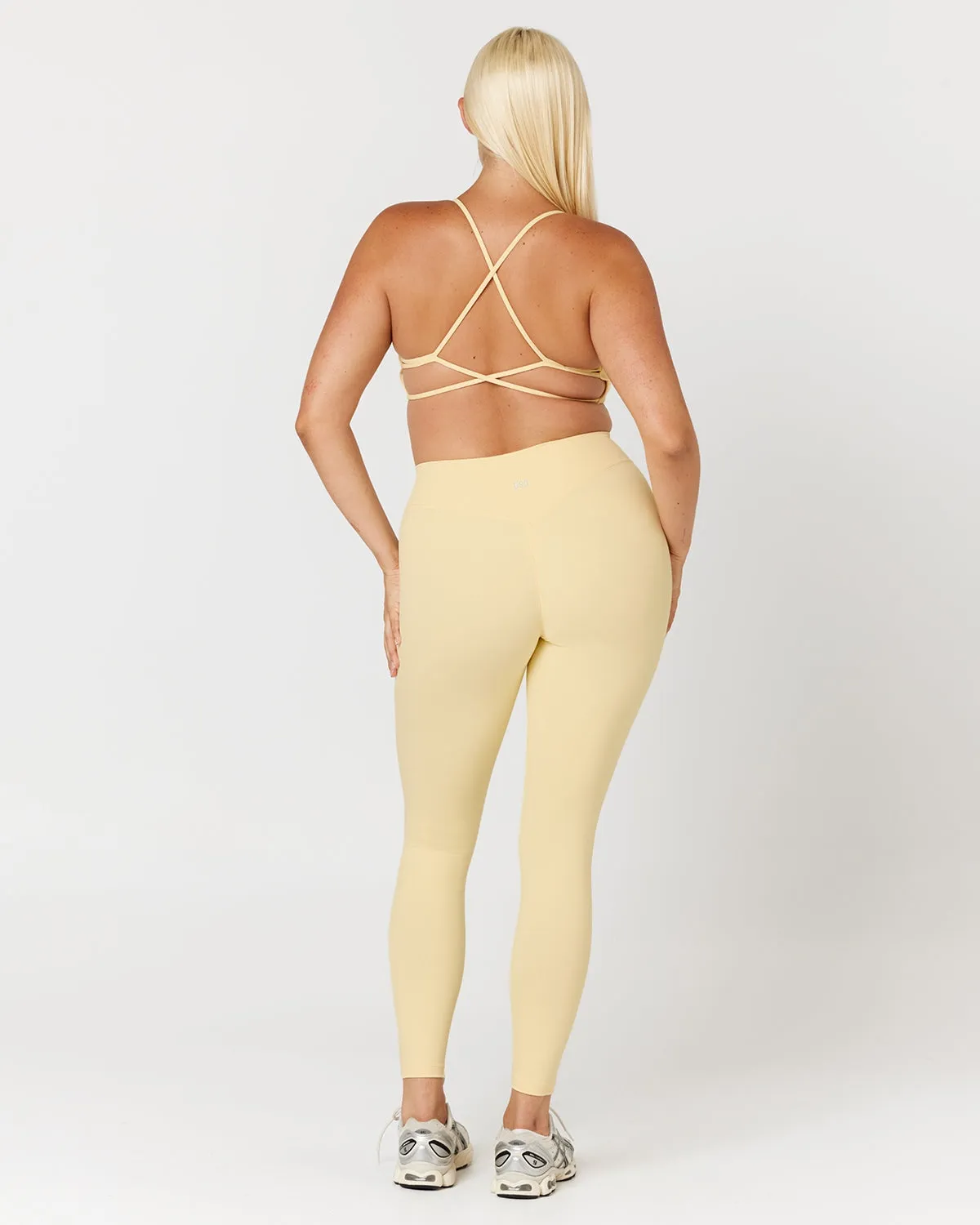 Form Invisible Scrunch Leggings | Butter sold by CSB product image thumbnail 2