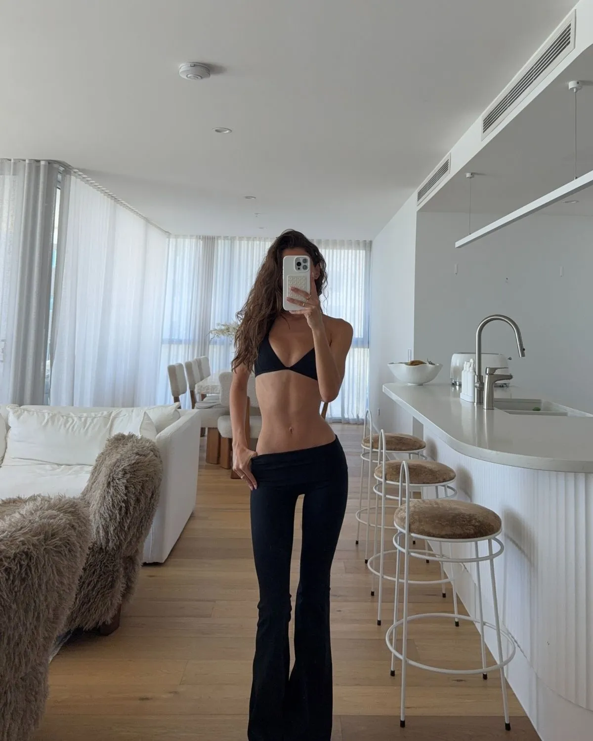 Form Micro Halter V Crop | Black sold by CSB product image thumbnail 2