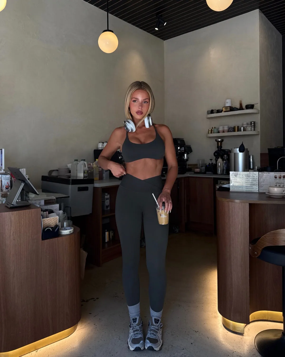 Fade Crossover Leggings | Deep Olive sold by CSB