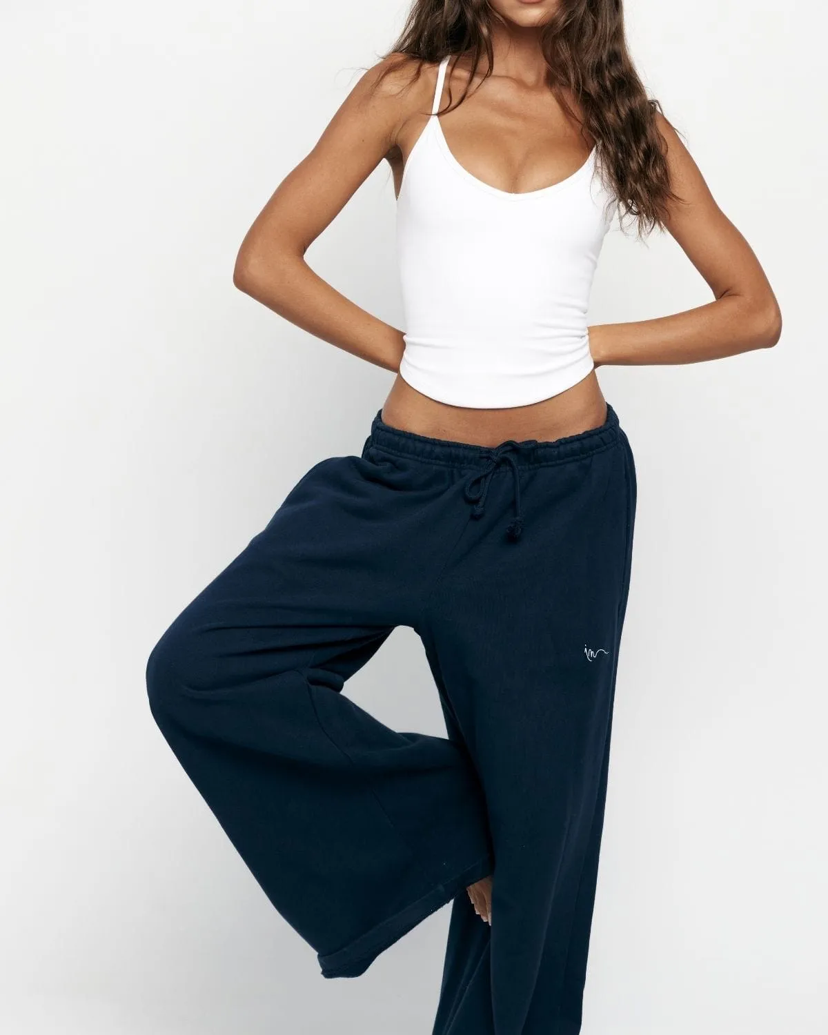 Form Leisure Tank | White sold by CSB product image thumbnail 3